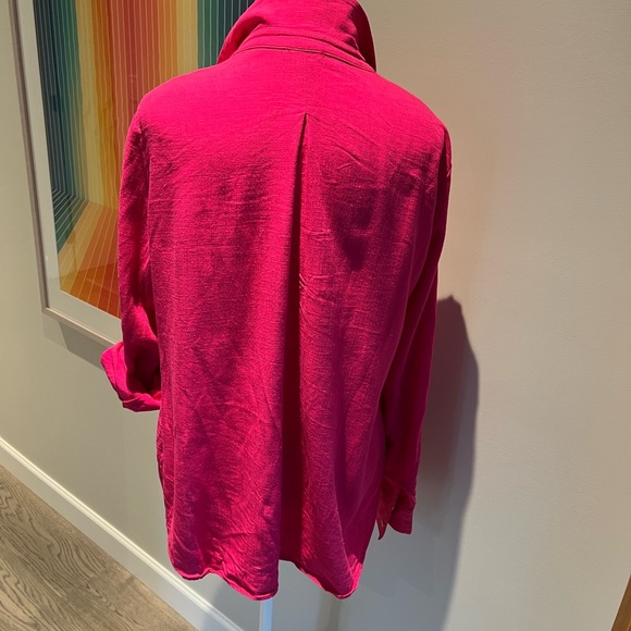 Linen hot pink Laura shirt.   Worn once. - Picture 3 of 4